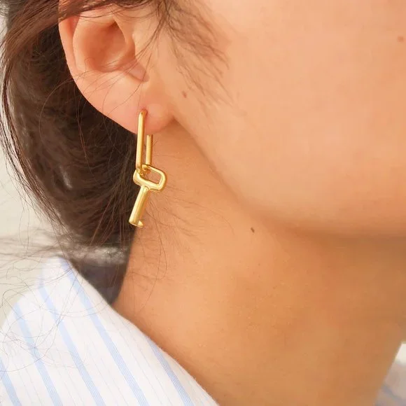 NEW 18K Gold Plated Key Drop Hoop Earrings - Picture 3 of 11